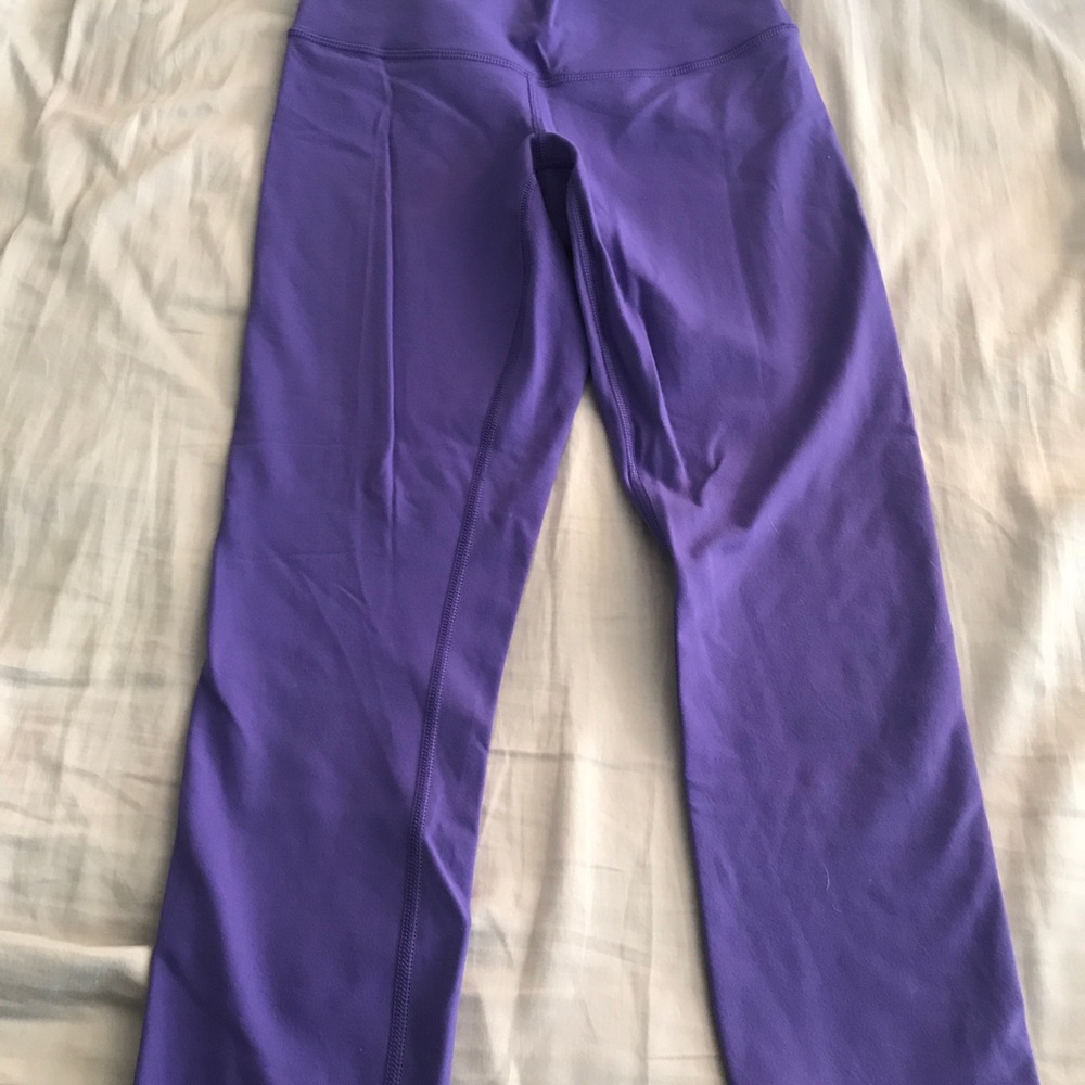 Lululemon Wunder Under Crops - Worn Once!!